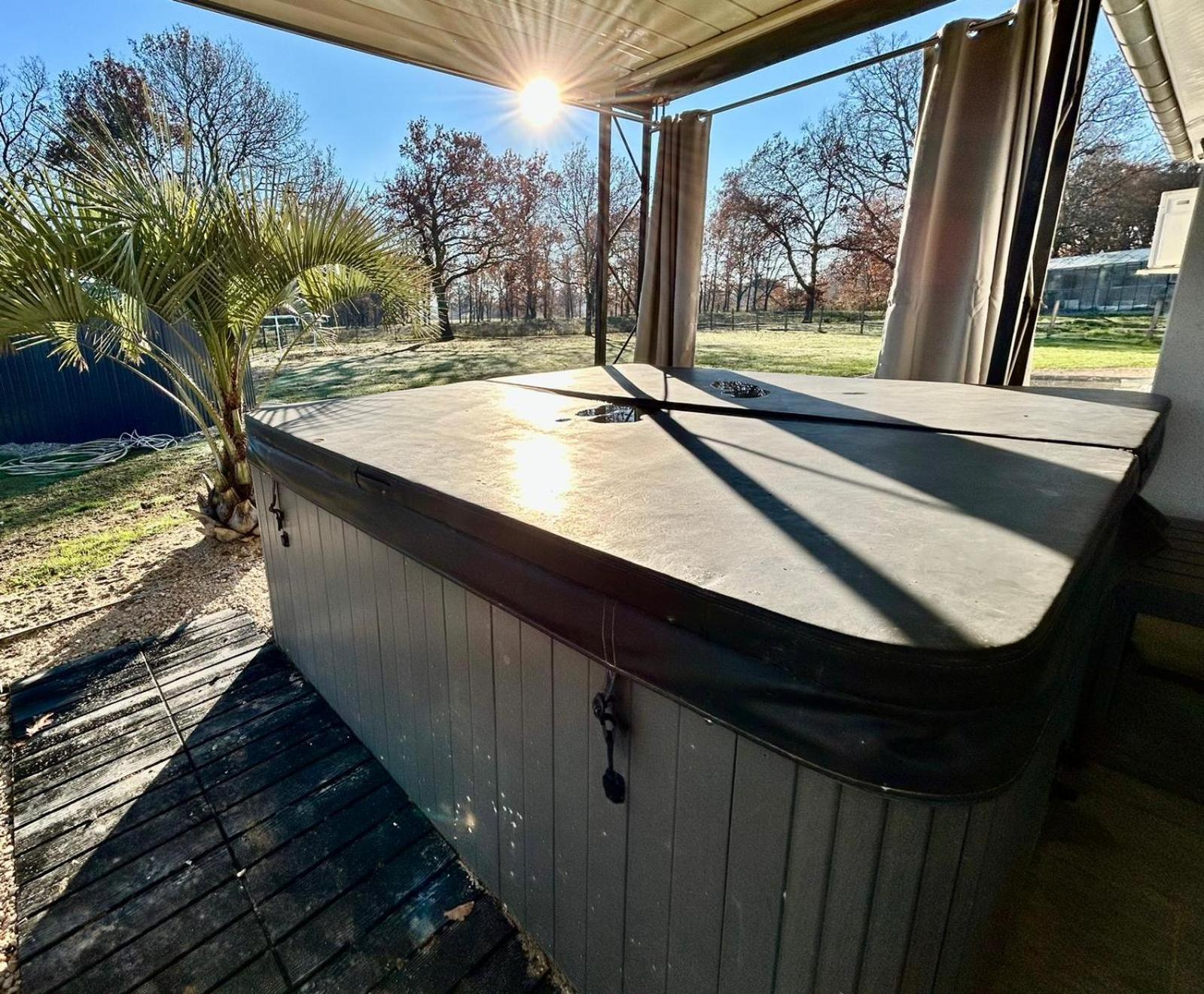 Maison Moderne Au Calme Avec Billard, Jacuzzi, Bain A Remous, Piscine, Babyfoot Labastide-du-Temple Bagian luar foto